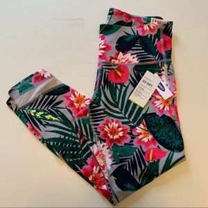 NWT Old Navy 7/8 Length Tropical Leggings, Sz L